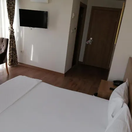Royal Hotell