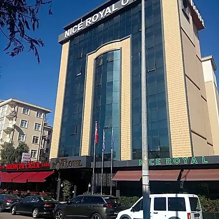 Royal Κωνσταντινούπολη