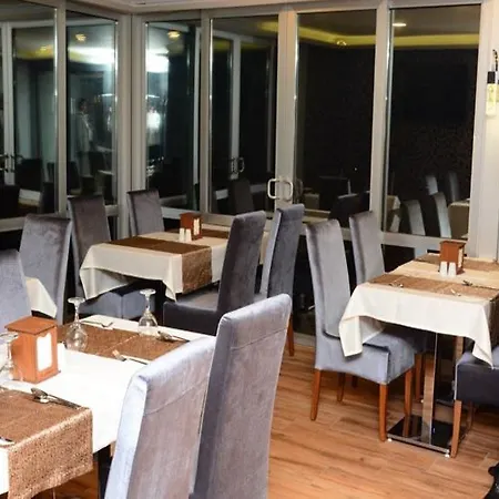 Royal Hotell