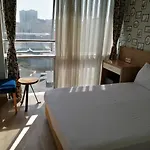 Royal Hotel