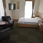 Royal Hotel 3*