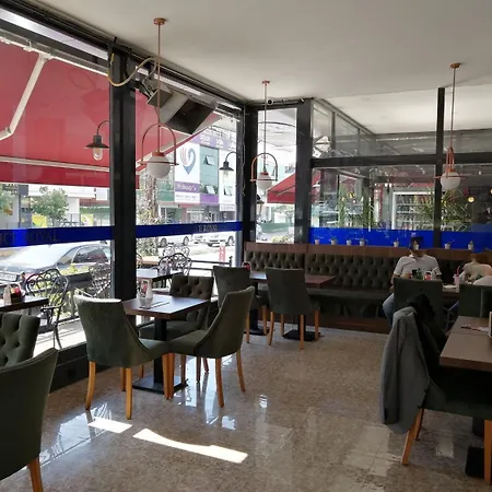 Hotel Royal